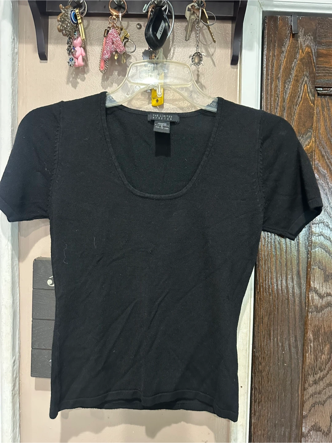 Bundle of 4 Women's Fashion Tops - photo 3