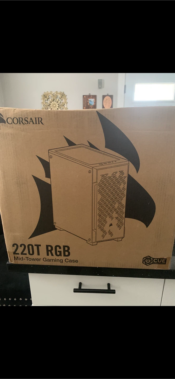 Corsair iCUE 220T RGB Airflow Mid-Tower Gaming Case - White - photo 3
