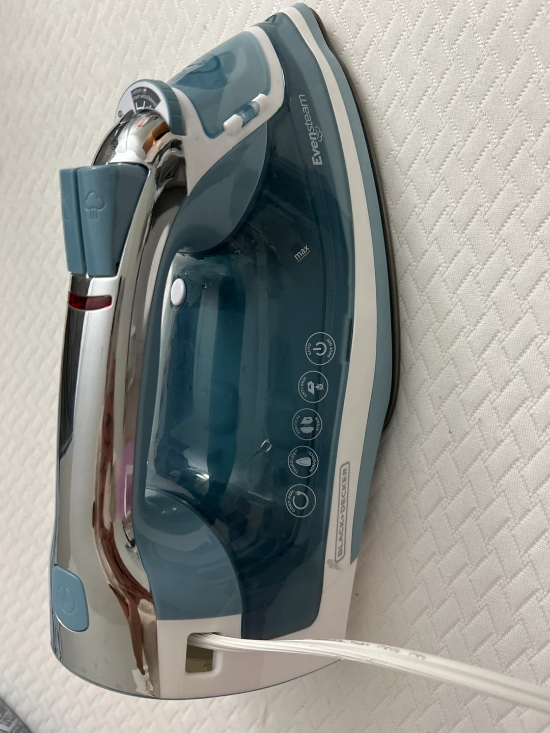 Black+Decker Evensteam Iron