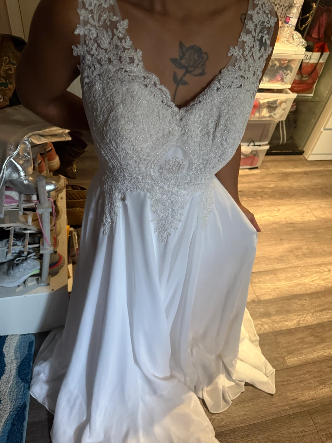 White Lace Wedding Dress - photo 2