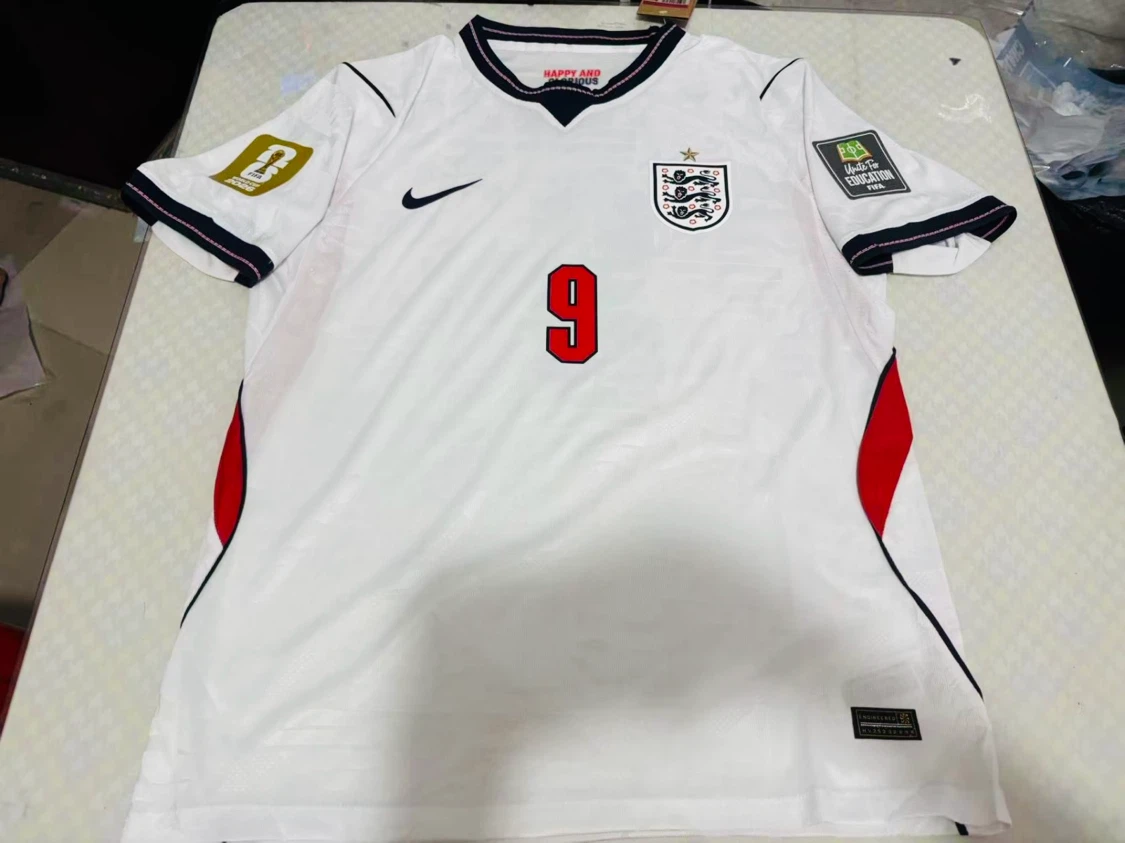 Nike England Harry Kane #9 Jersey L - photo 2