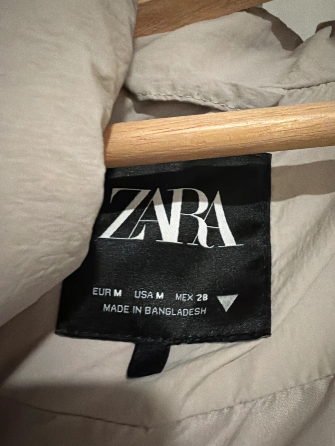 Zara Puffer Jacket Beige Medium - photo 3