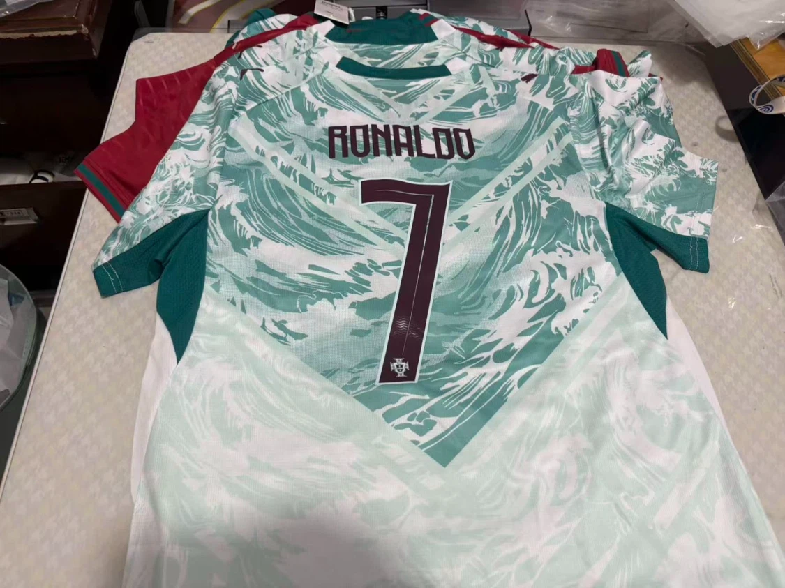 Puma Portugal Ronaldo 7 Jersey Size L - photo 2