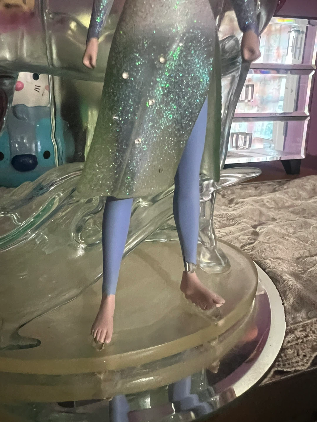 Disney Frozen 2 Elsa and Water Nokk Figure 🏈 - photo 3