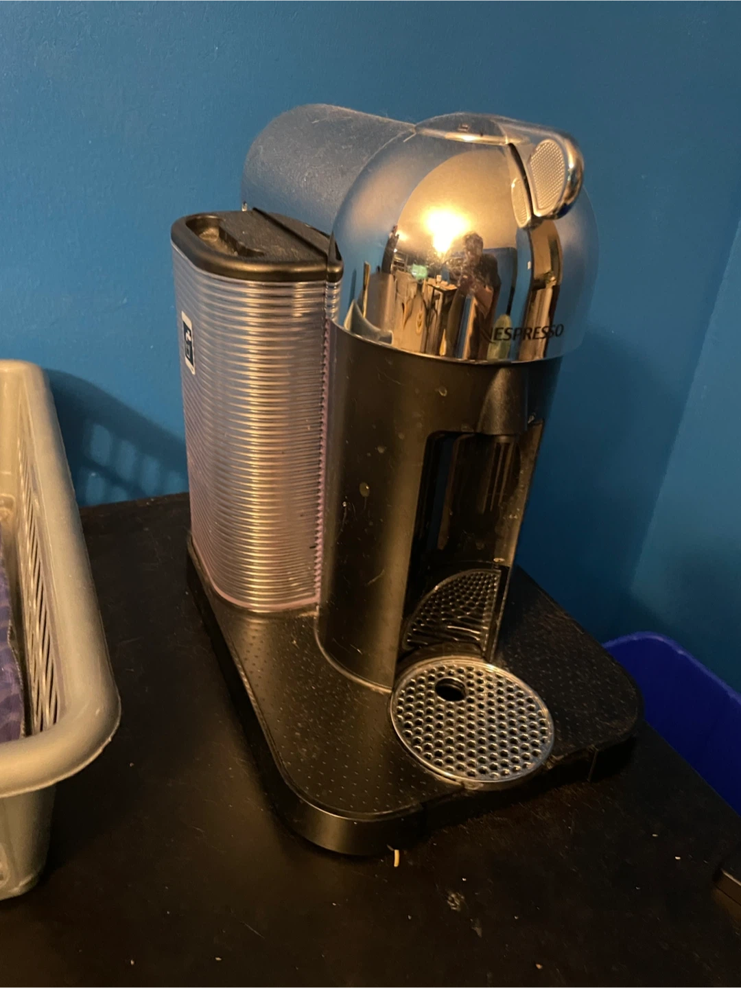 Nespresso Vertuo and Milk Frother - photo 2