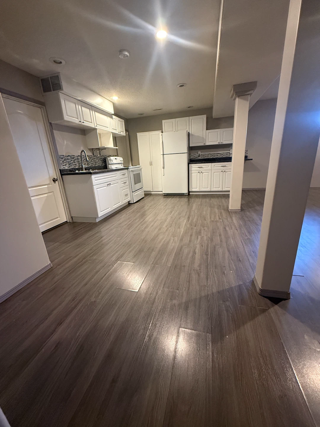 Two bedroom basement for rent - photo 4