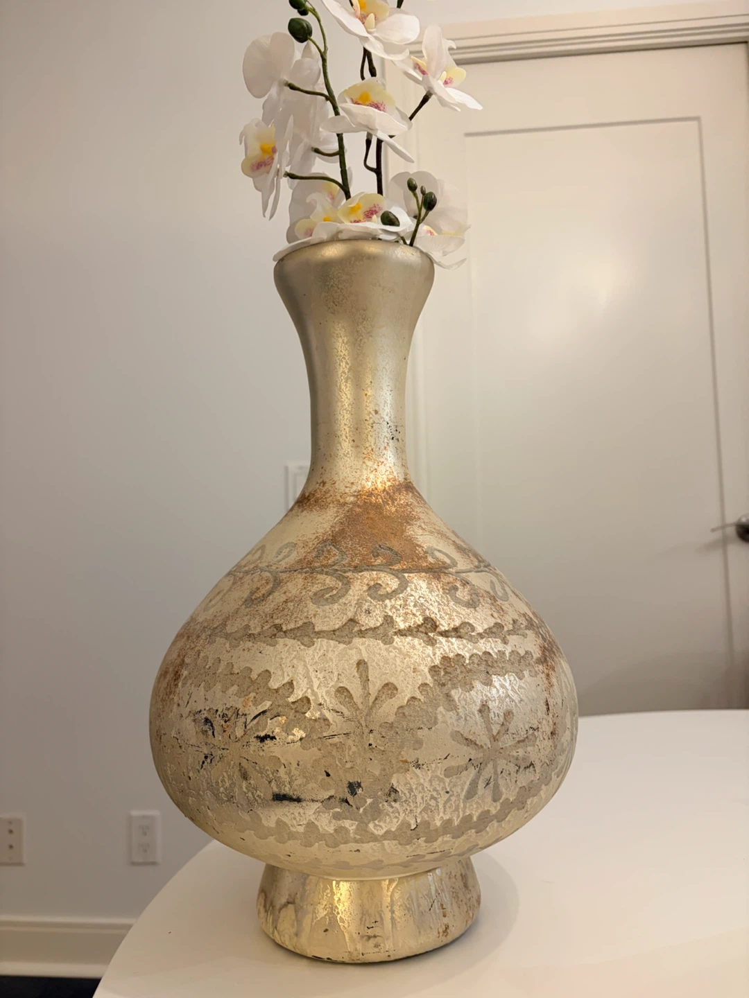 Large 16” Gold Decorative Vase with Orchid Flowers - photo 3