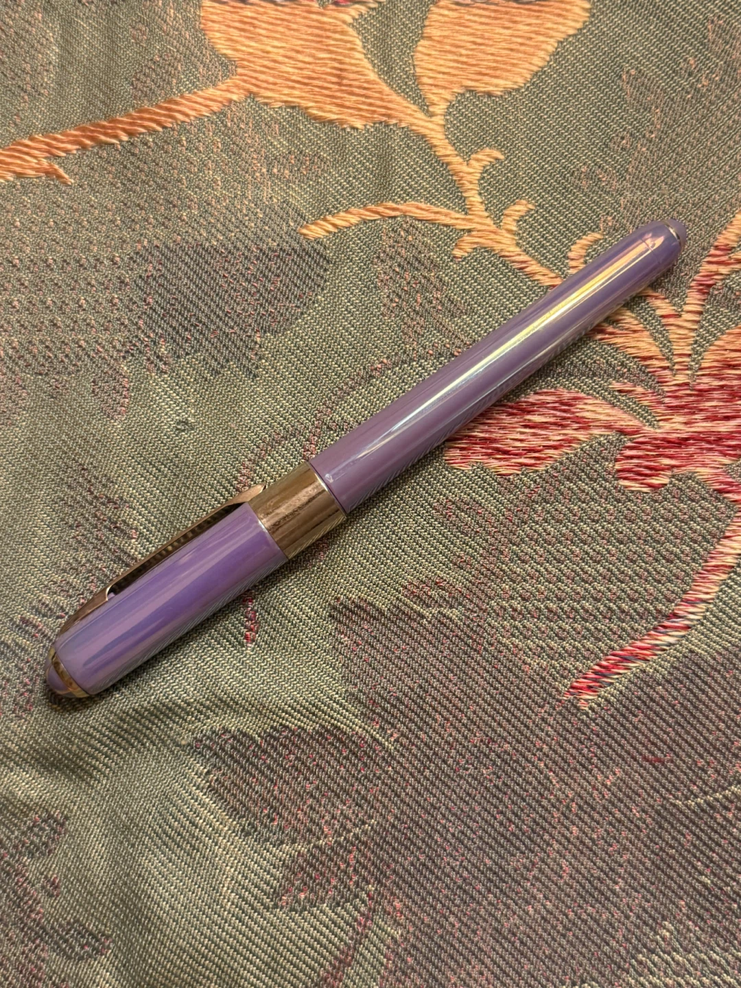 Lavender Rollerball Pen🏈