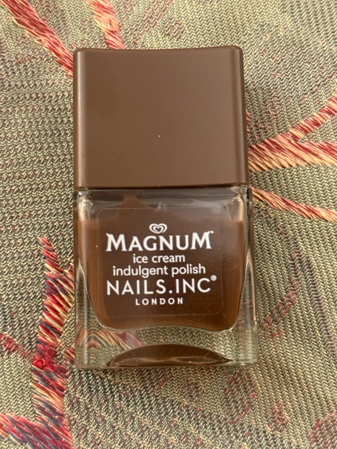 🏈Nails.Inc Magnum Ice Cream Indulgent Polish