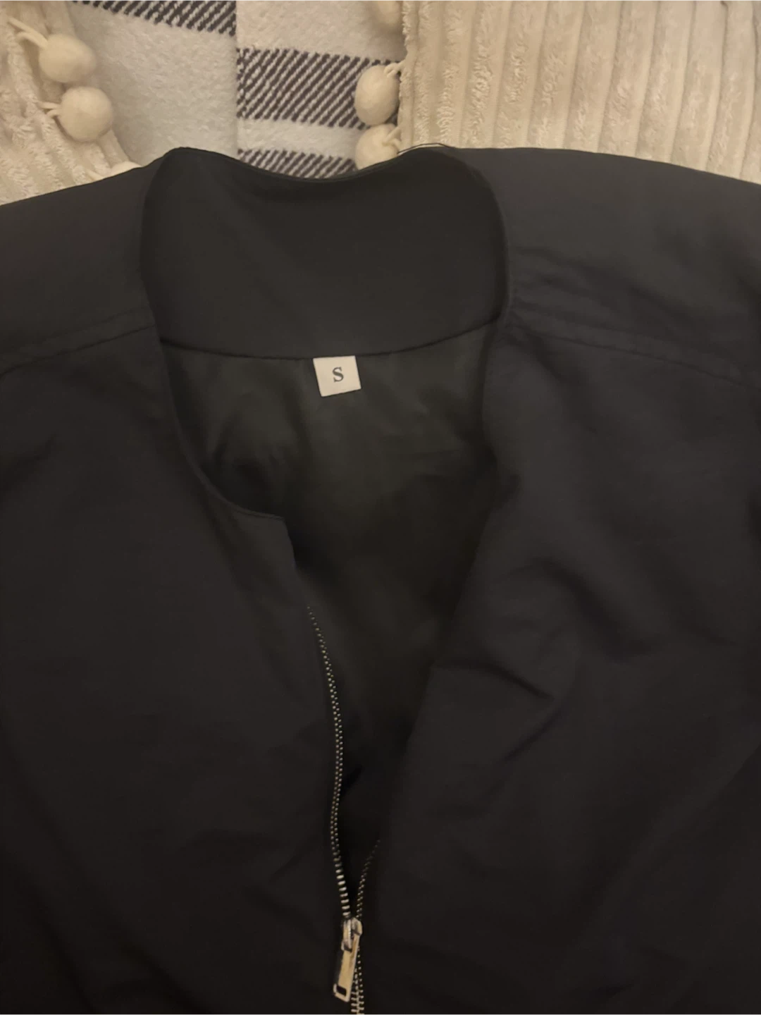 Black Sleeveless Zip-Up Vest Size S - photo 2