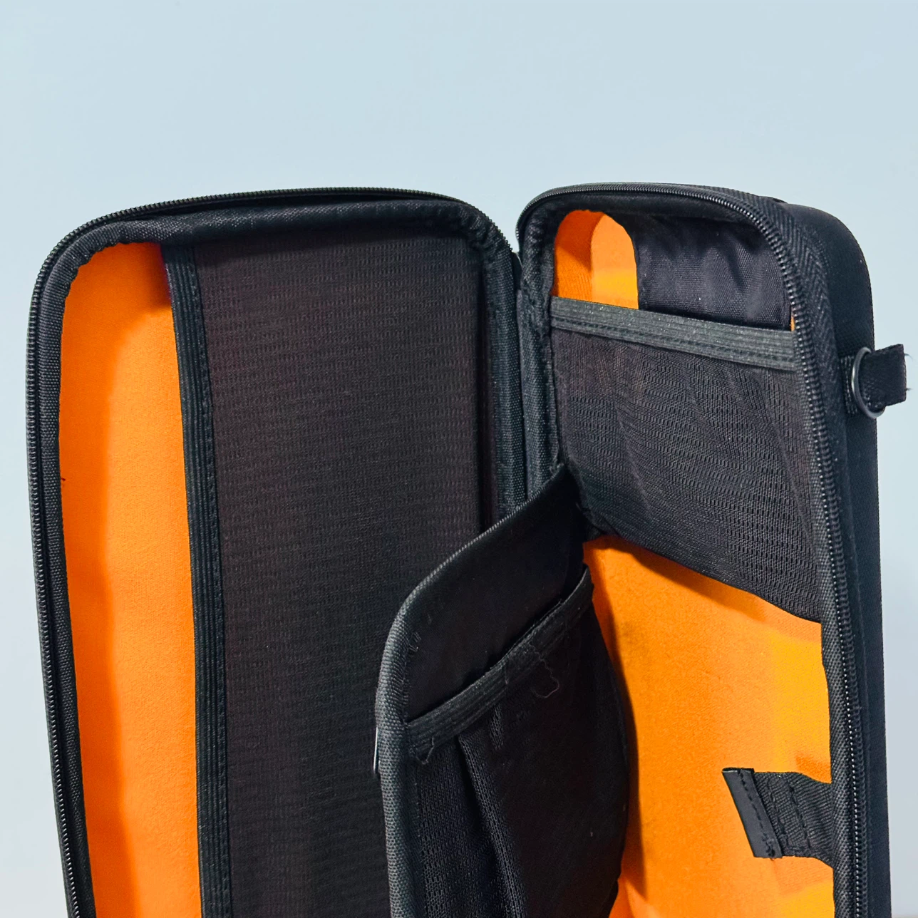 Hardshell Tech Travel Organizer 🏈 - photo 5
