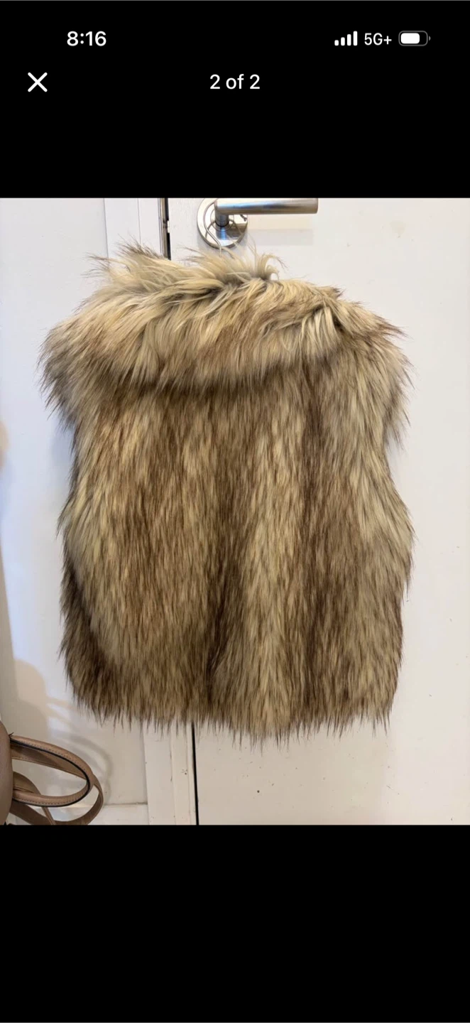 Faux Fur Vest never used - photo 2