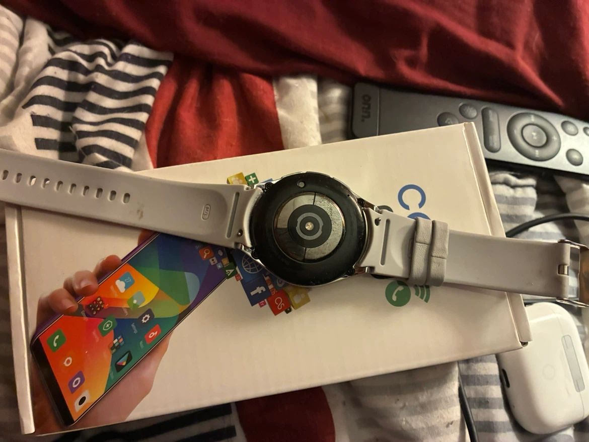 Samsung Galaxy Watch6 Classic (5Z8L) - photo 2