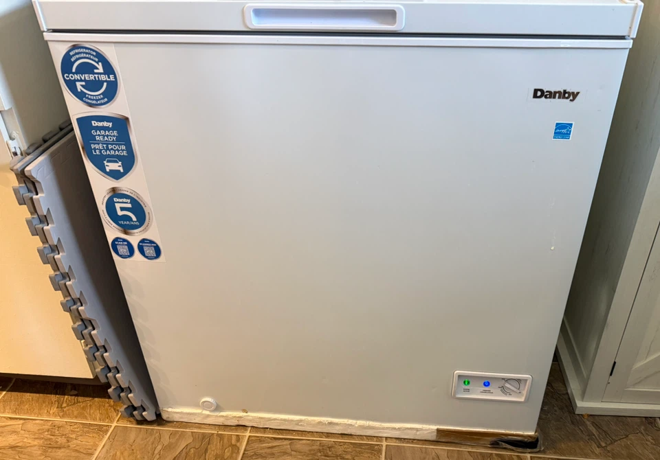 Danby Convertible Chest Freezer - photo 2