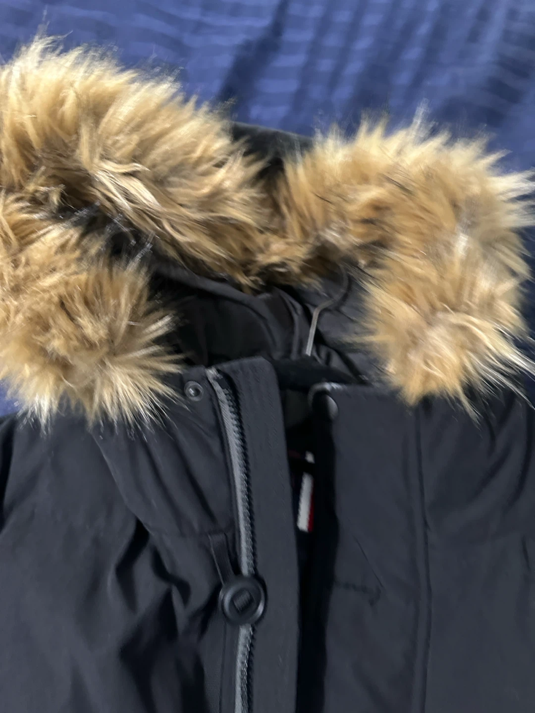 Tommy Hilfiger Black Puffer Jacket - photo 3