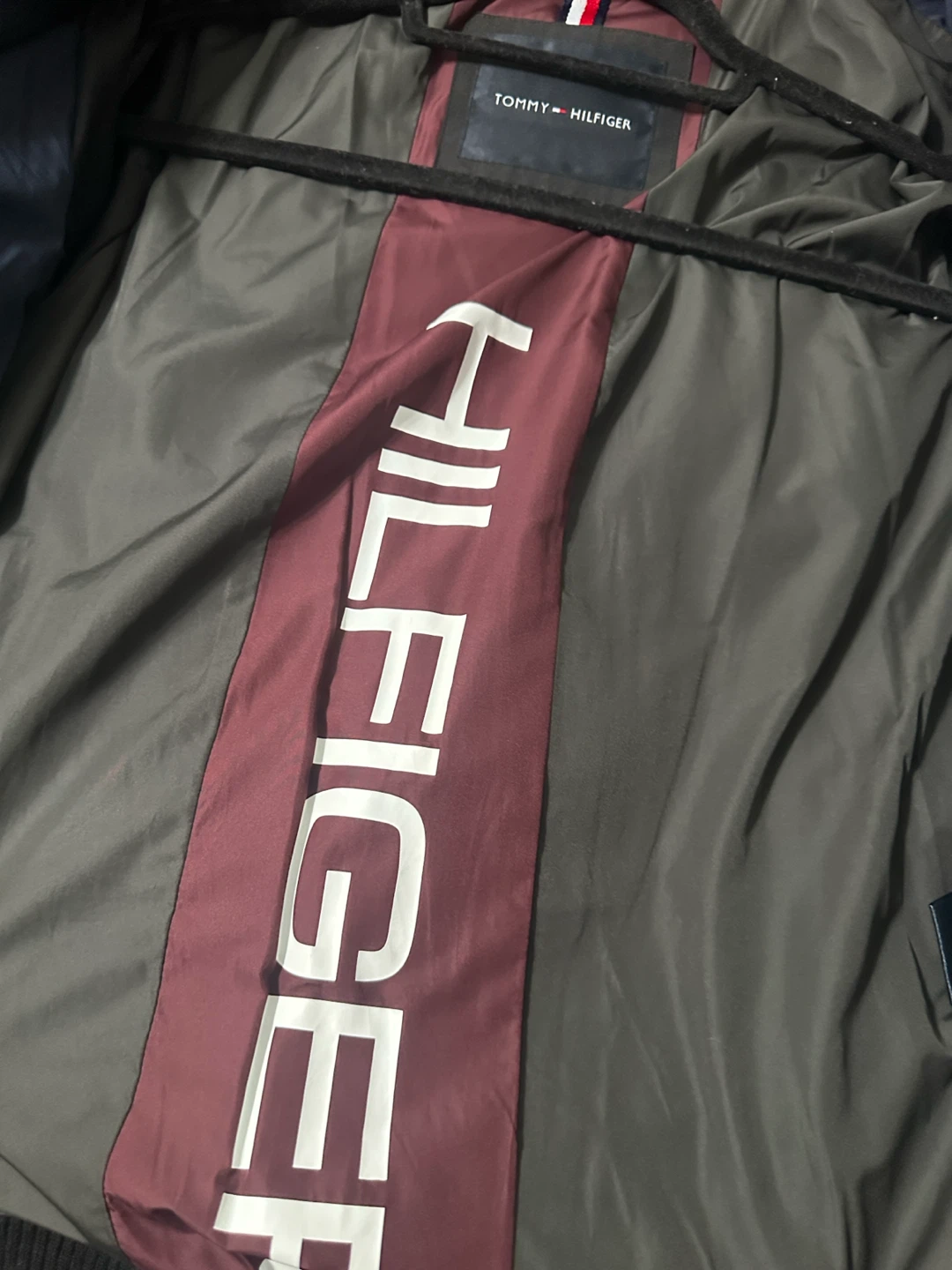 Tommy Hilfiger Black Puffer Jacket - photo 5