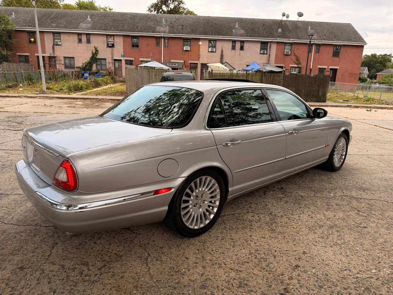 2005 Jaguar XJ Sedan - photo 3