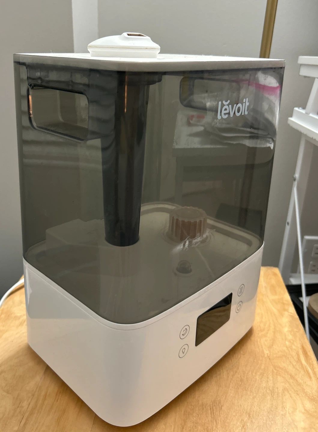 Levoit Ultrasonic Humidifier (Box Included) - photo 2