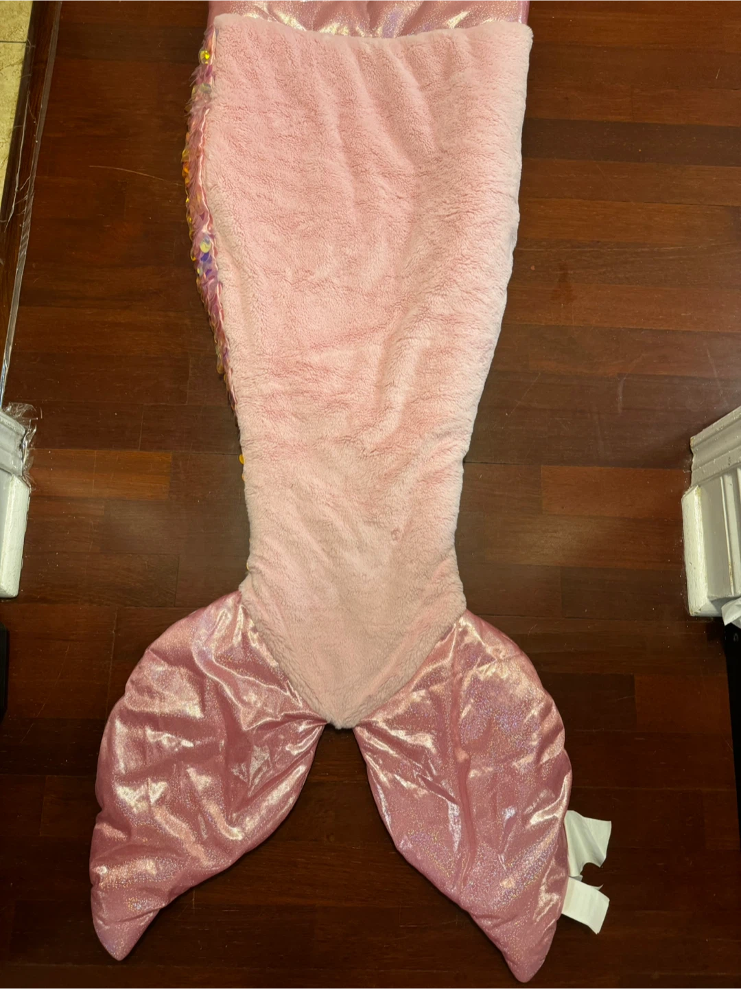 Nicole Miller Home Mermaid Tail Blanket - photo 2