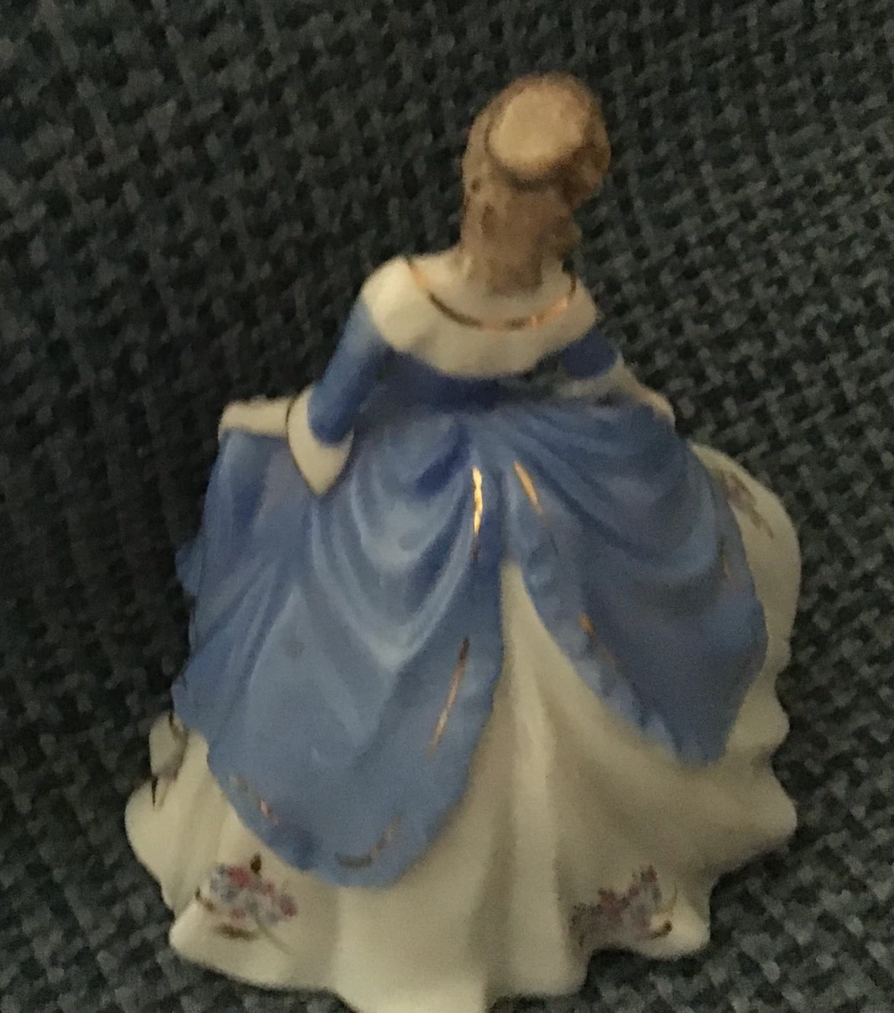 Coalport Fairest Flowers Hyacinth Figurine - photo 3