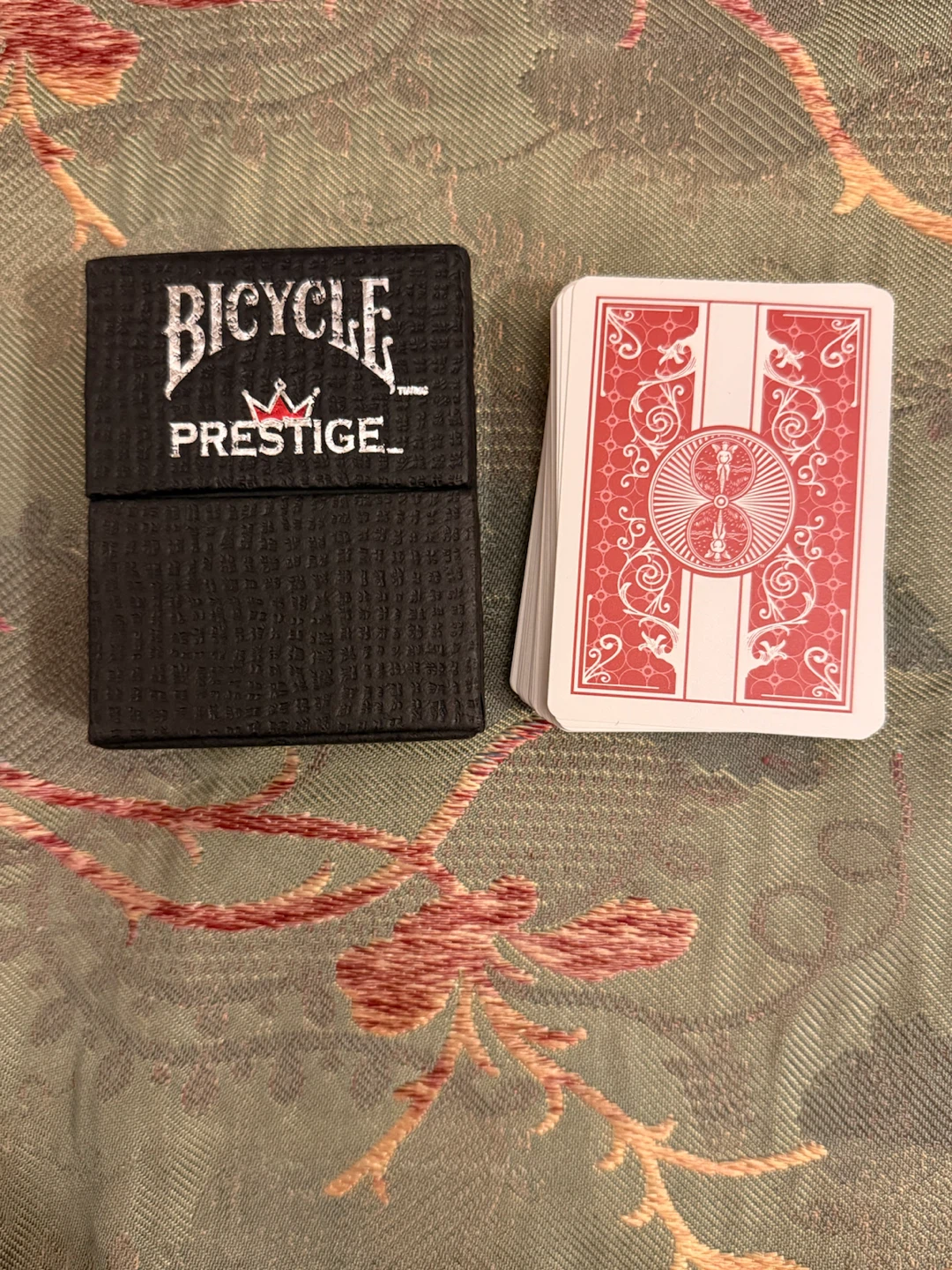 Bicycle Prestige Playing Cards🏈 - photo 2