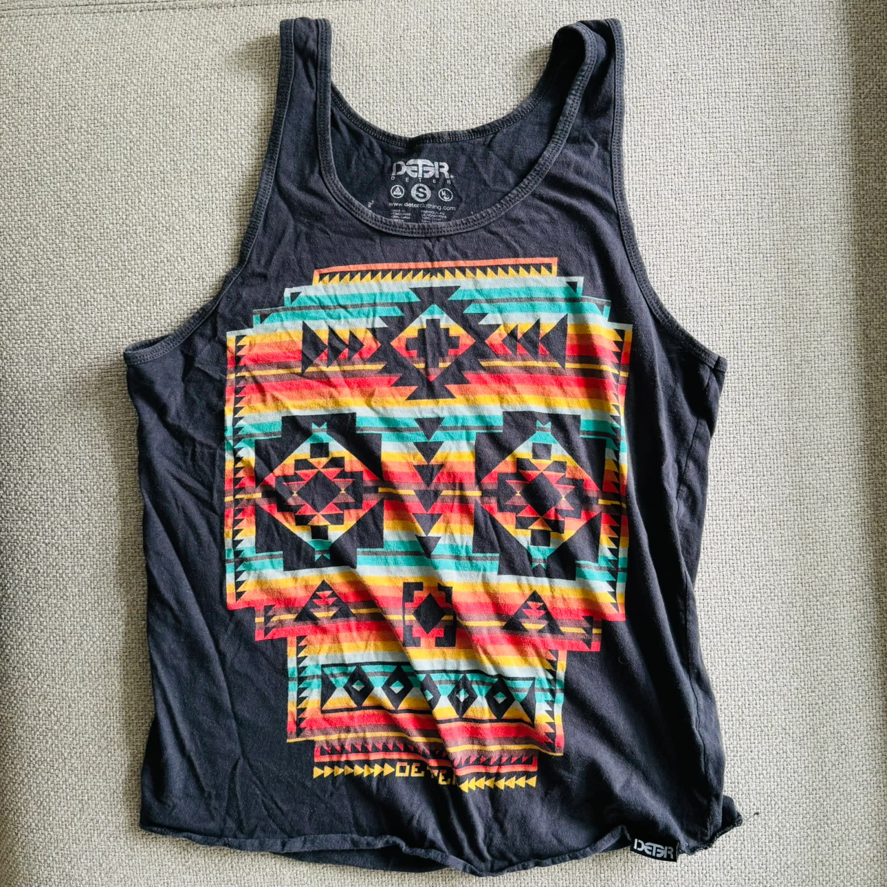Skull Graphic Tank Top - Small 🏈