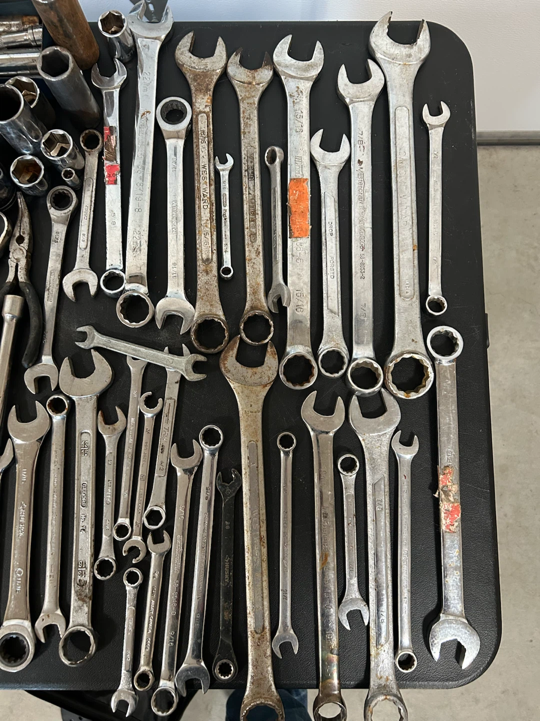 Large Assorted Hand Tool Lot - photo 2