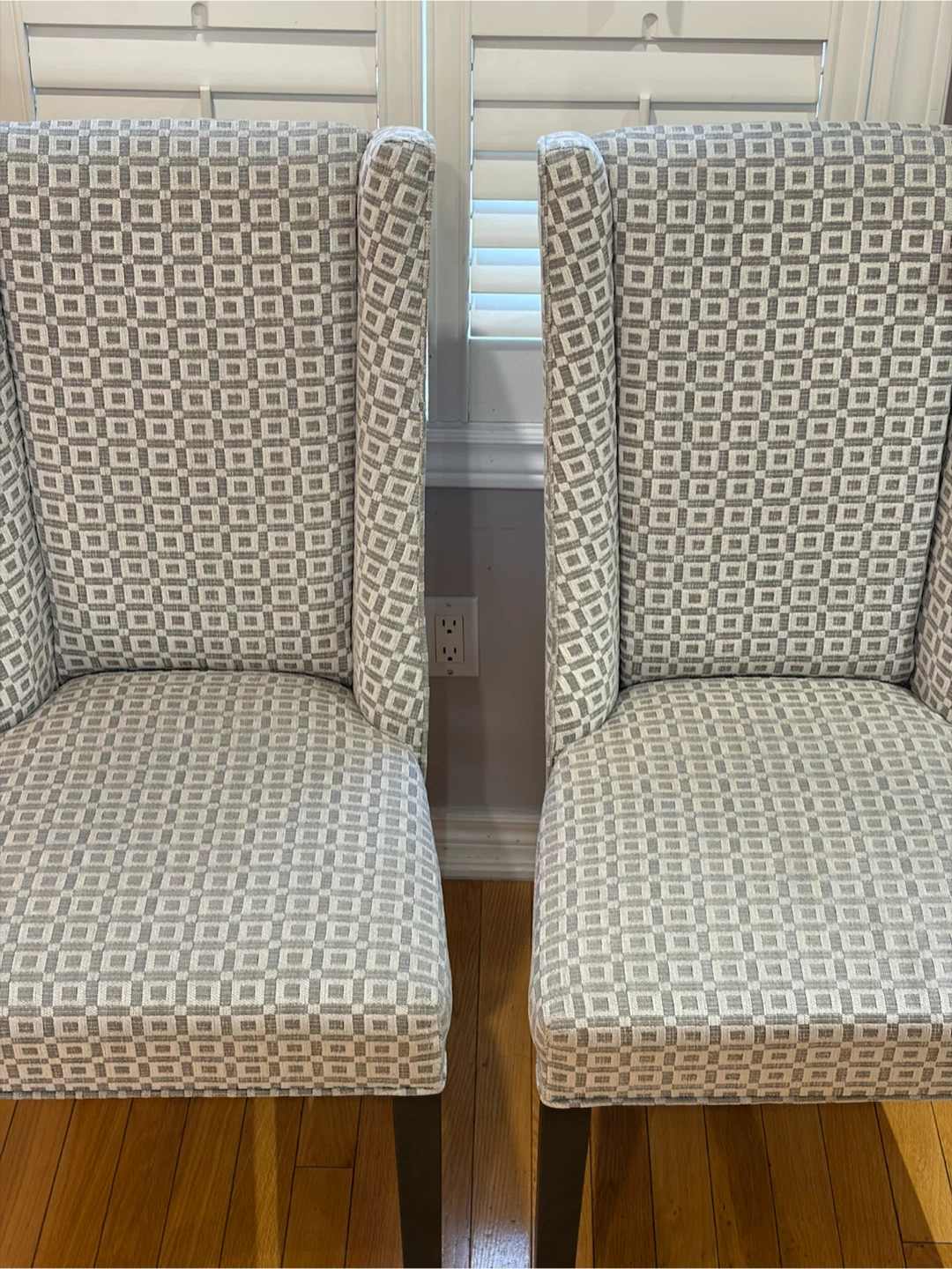 Set of 2 Grey Patterned Dining Chairs - photo 4