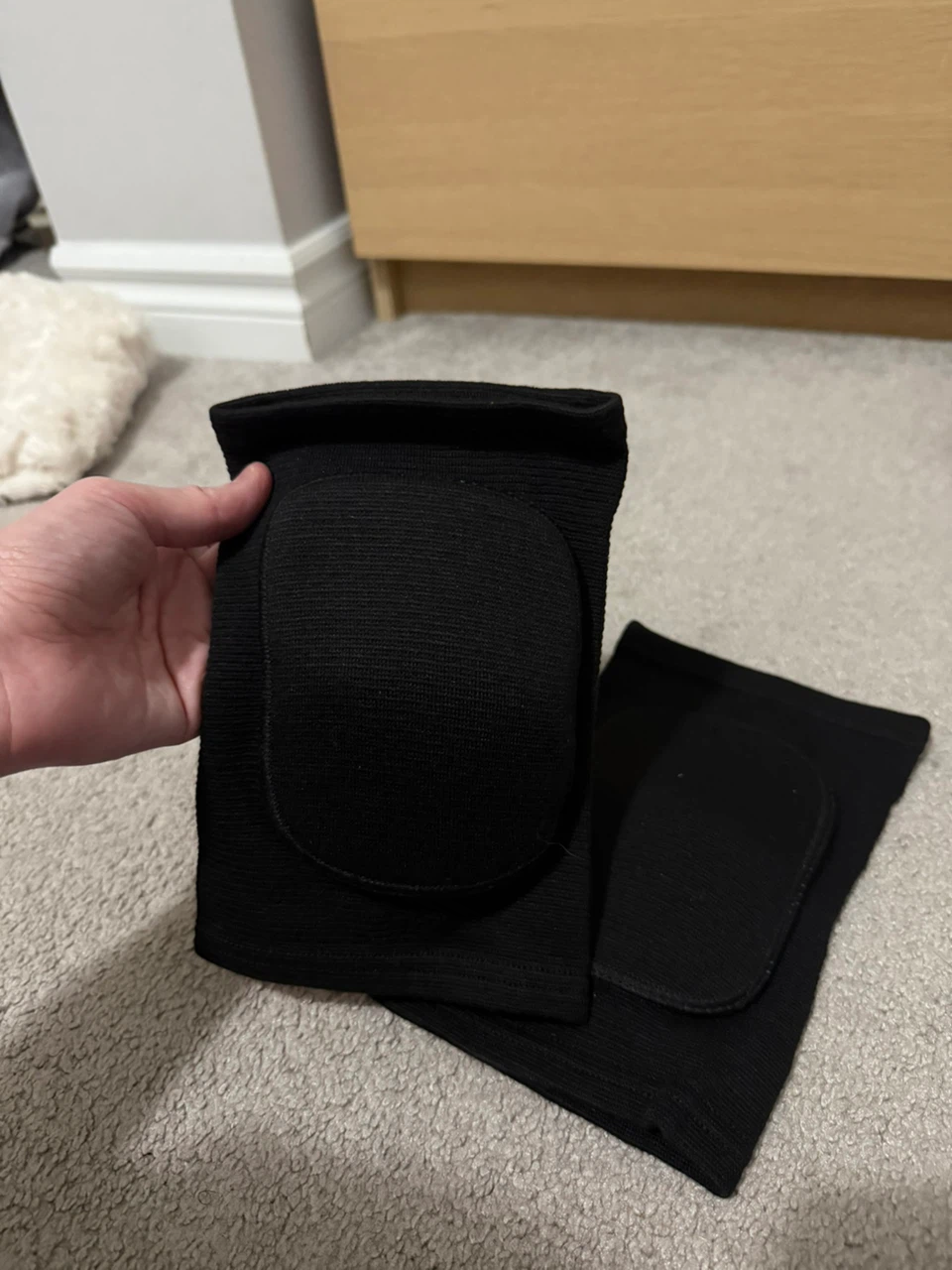 Volleyball Knee Pads (women’s, small) - photo 2