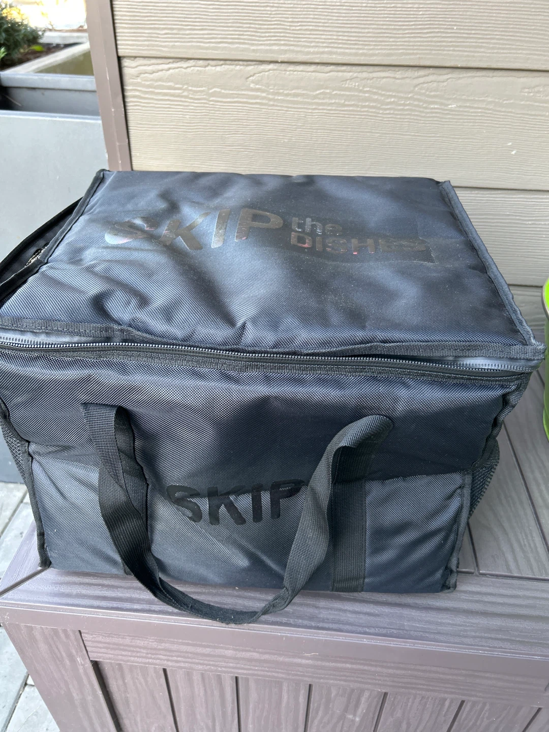 SkipTheDishes Insulated Delivery Bag