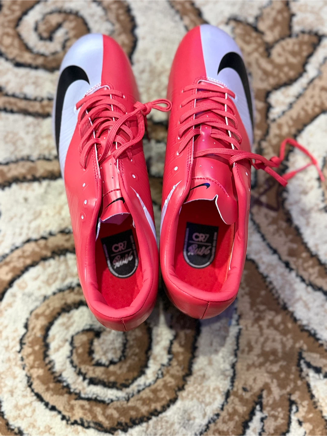 Soccer shoes - photo 5