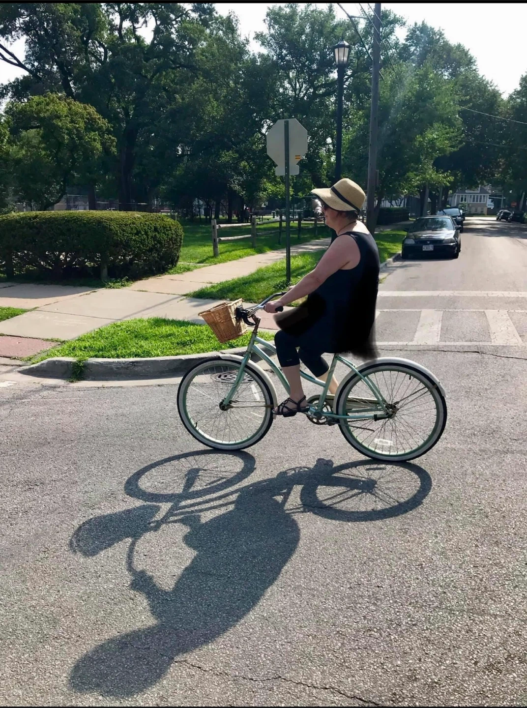 Vintage Huffy Cruiser Bicycle - photo 4