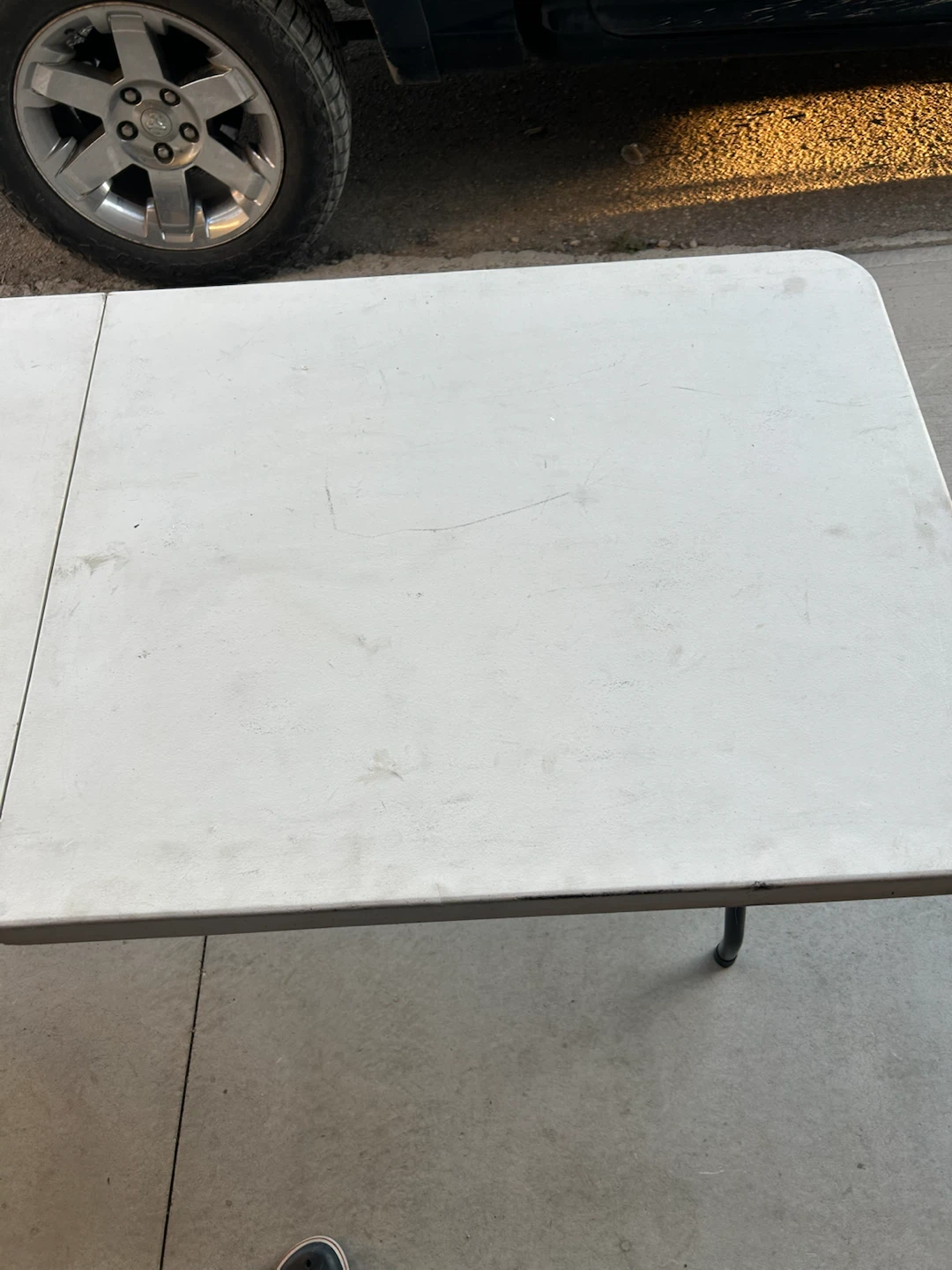 6 foot White Folding Table - photo 3