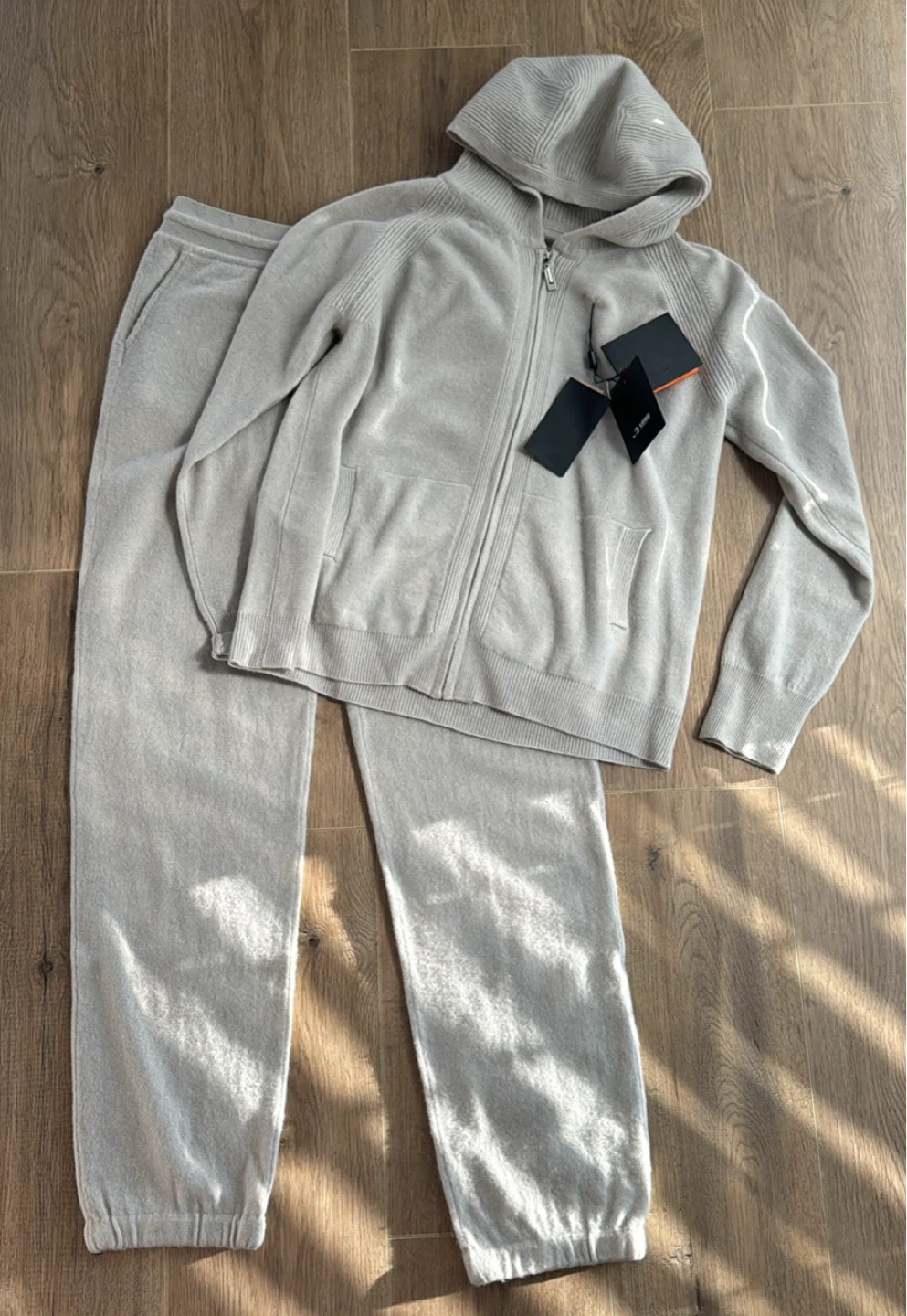 New 100% Cashmere Tracksuit - Small - photo 2
