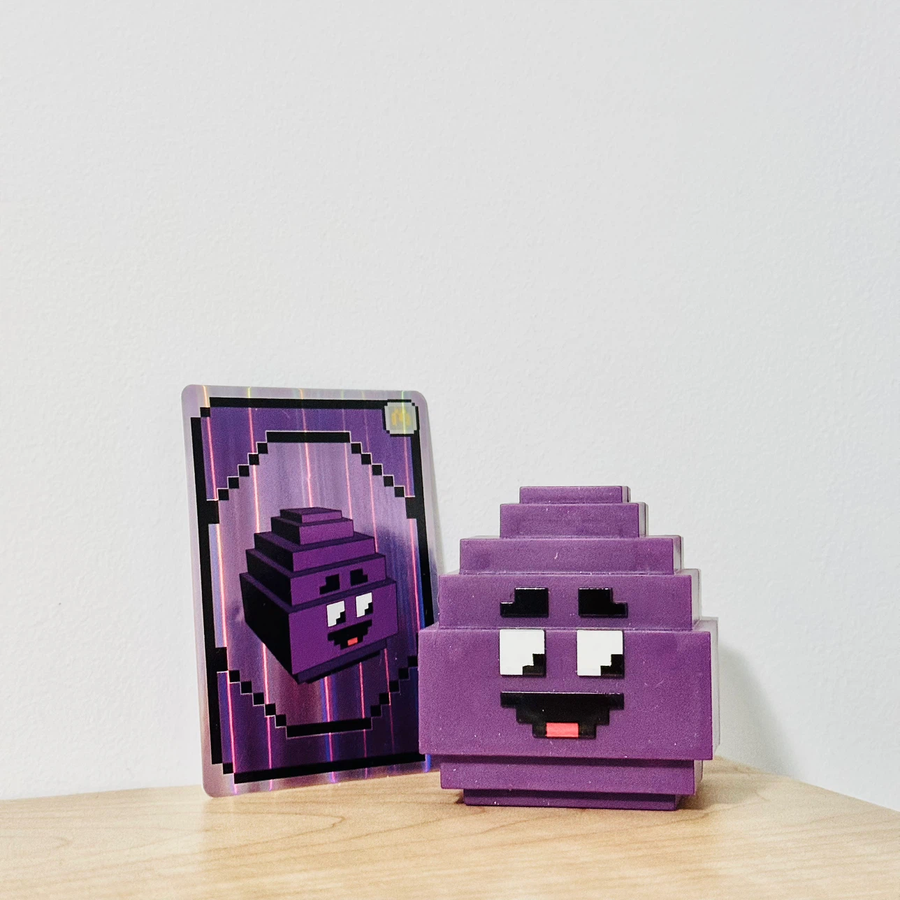 Minecraft Purple Block Figure with Card 🏈