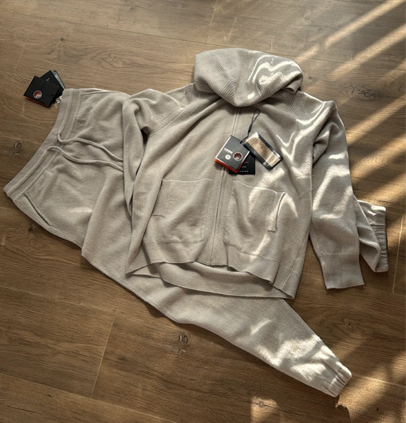 New 100% Cashmere Tracksuit - Small