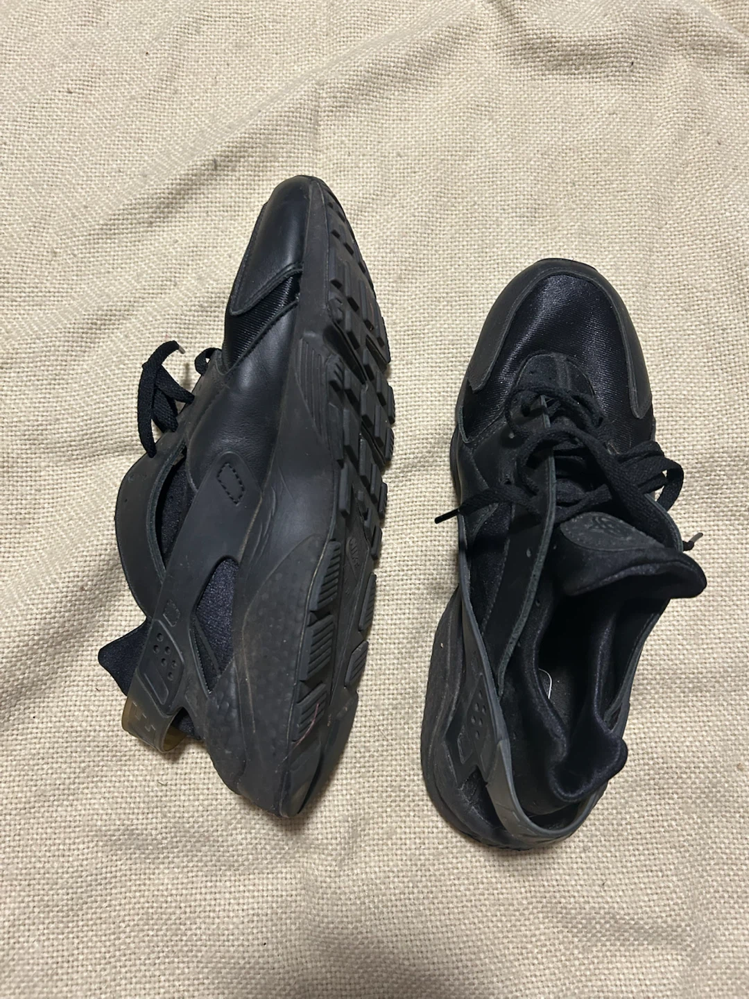 Nike Air Huarache Triple Black Sneakers - photo 2