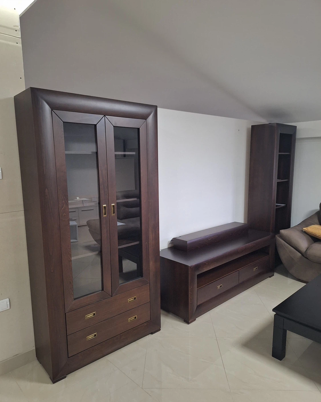 Dark Wood Display Cabinet with Mirrored Doors