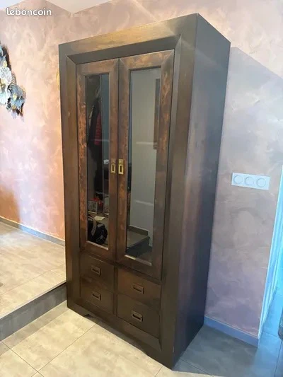Dark Wood Display Cabinet with Mirrored Doors - photo 3