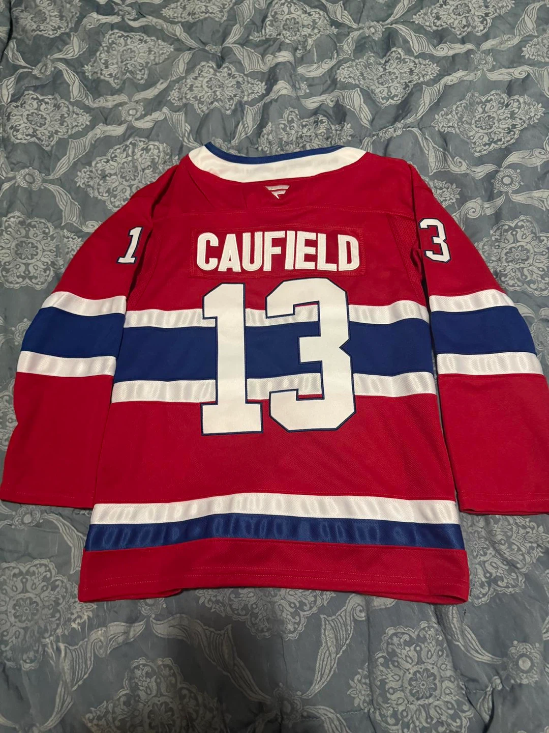 Montreal Canadiens Cole Caufield Jersey - photo 4