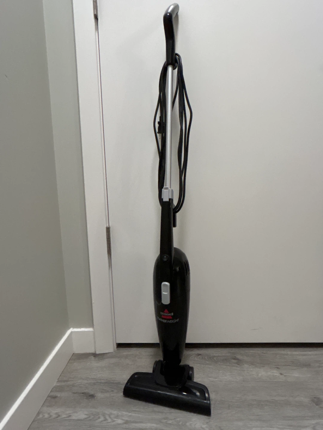 Bissell Featherweight Stick Vacuum - photo 2