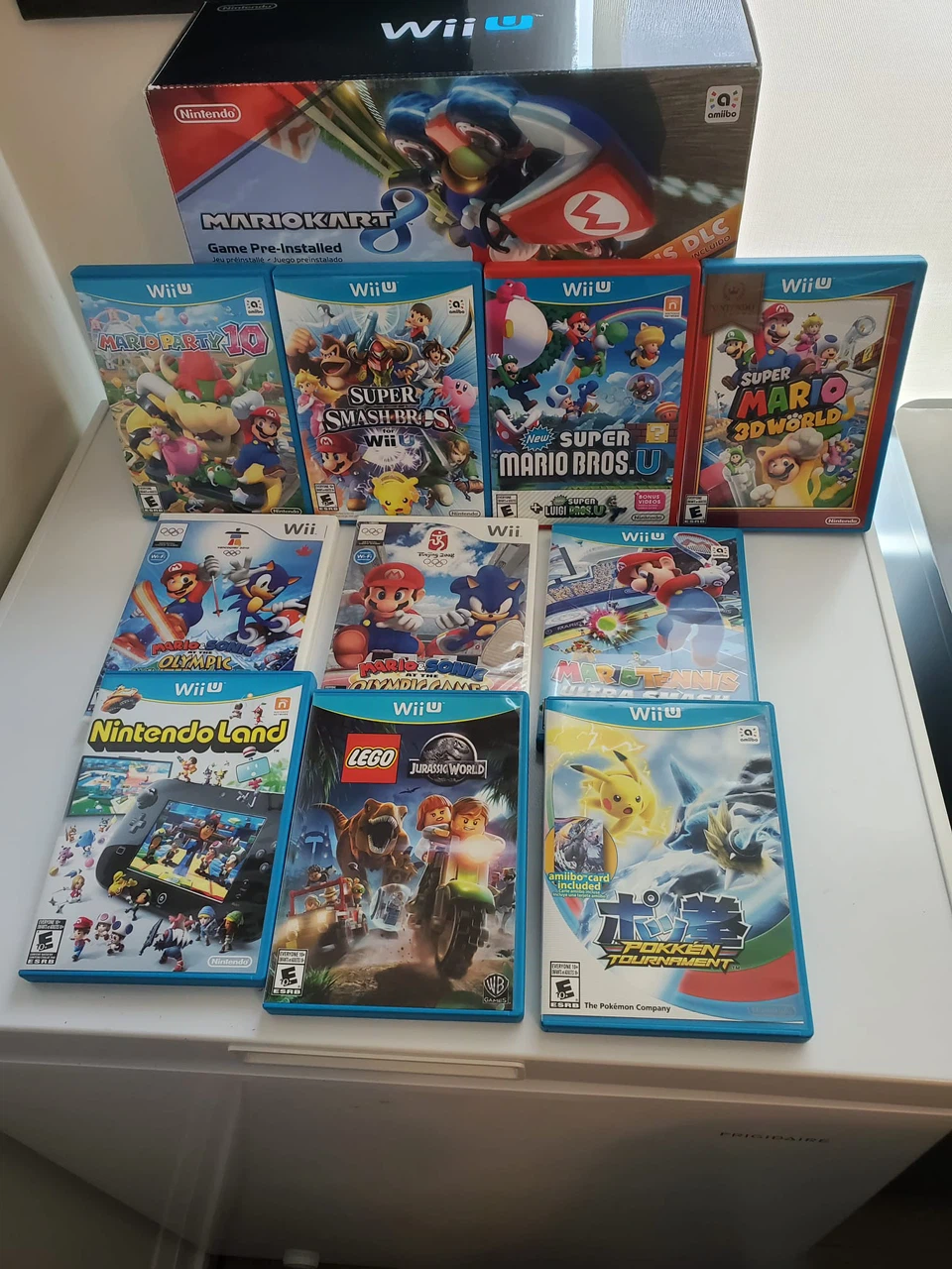 Nintendo Wii U 32GB Deluxe Set with 9 Games and Accessories - photo 4