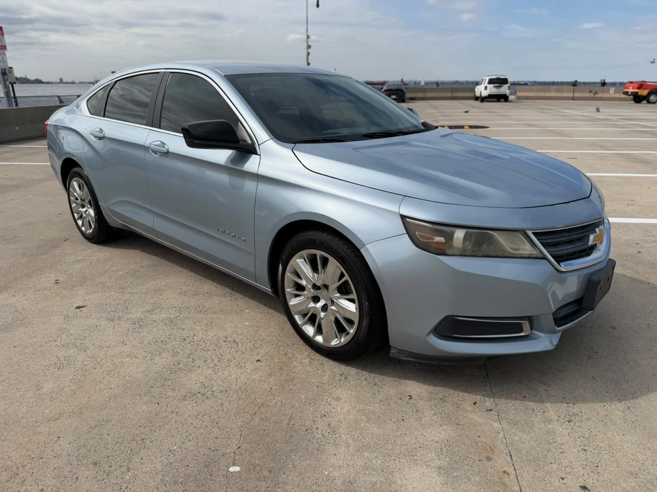 Chevrolet Impala Sedan - photo 2
