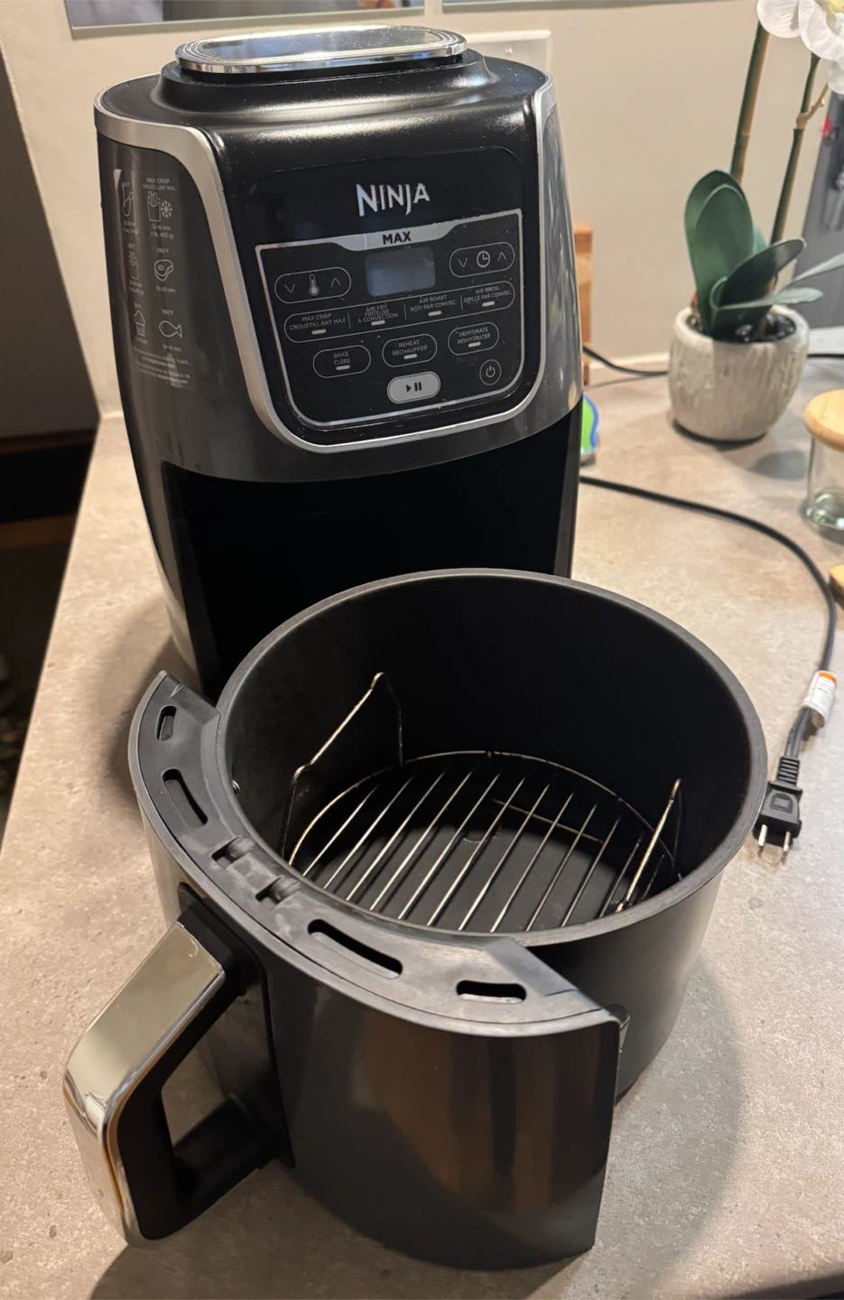 Ninja Max Air Fryer - photo 3