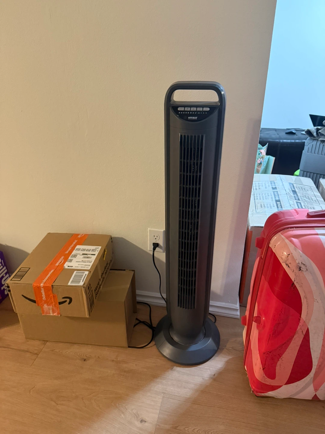 Move out sell - Seville Classics Tower Fan