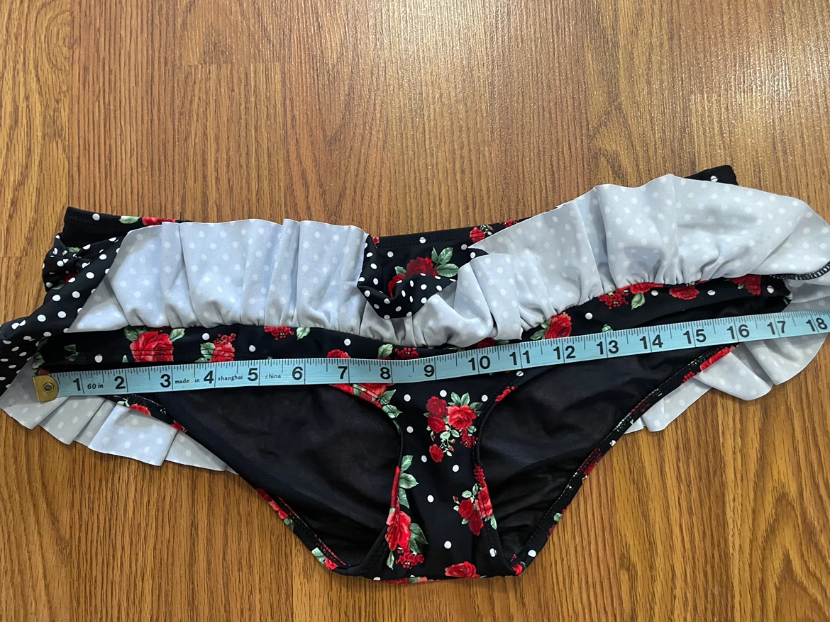 Hot Topic women’s large retro bikini, black rose polka dot - photo 5