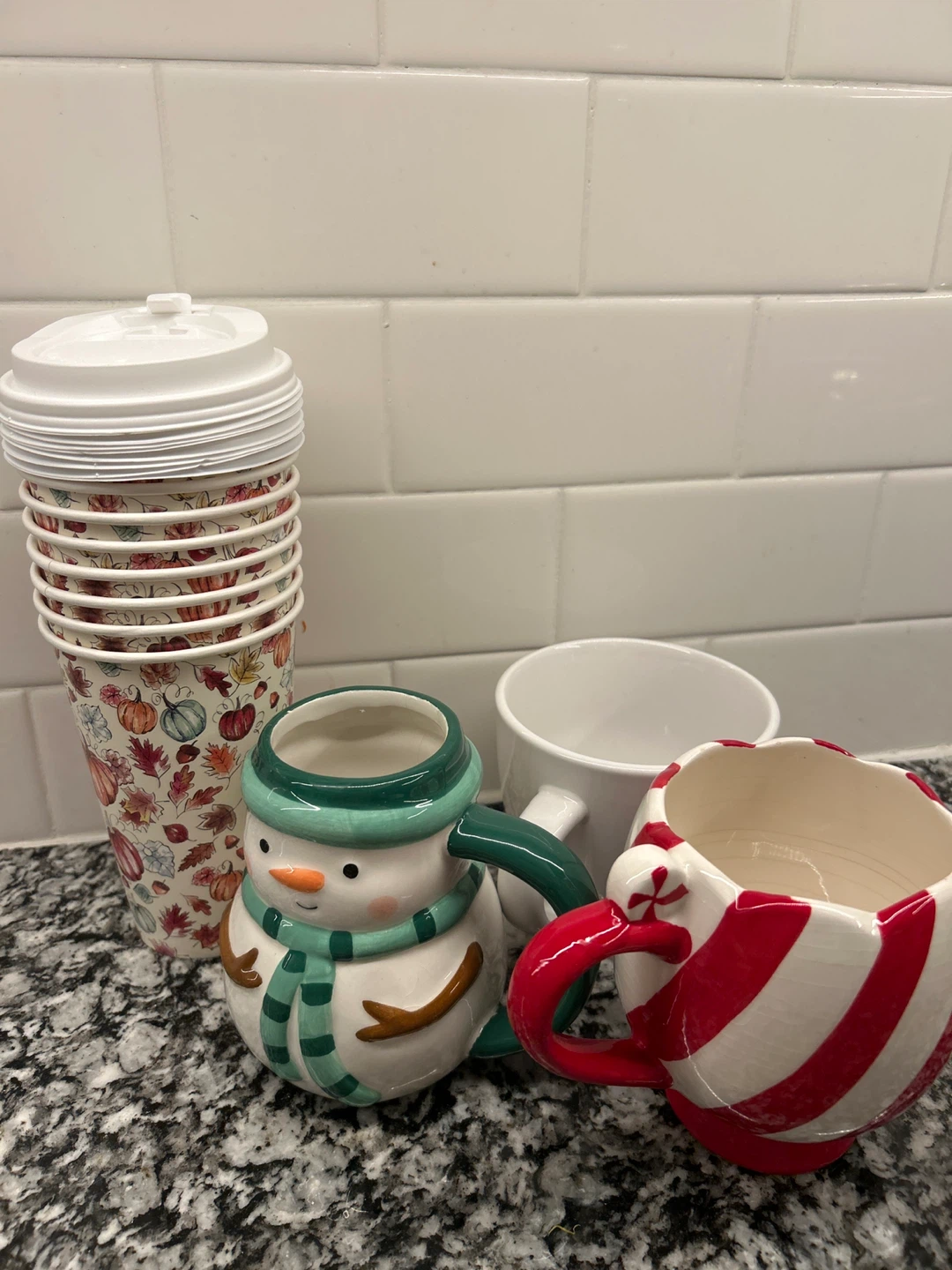 Holiday Themed Mugs and Disposable Cups Set