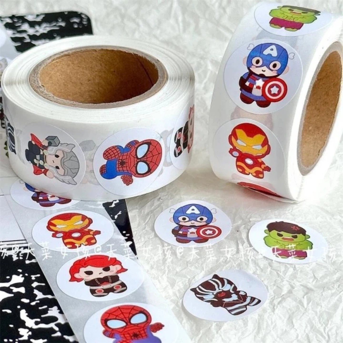 Brand New AVENGERS Superhero  500pc roll stickers