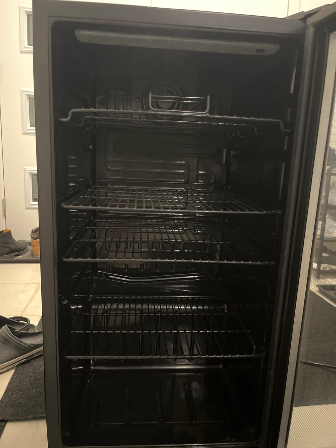 Danby DBC120CBLS Beverage Cooler - photo 2