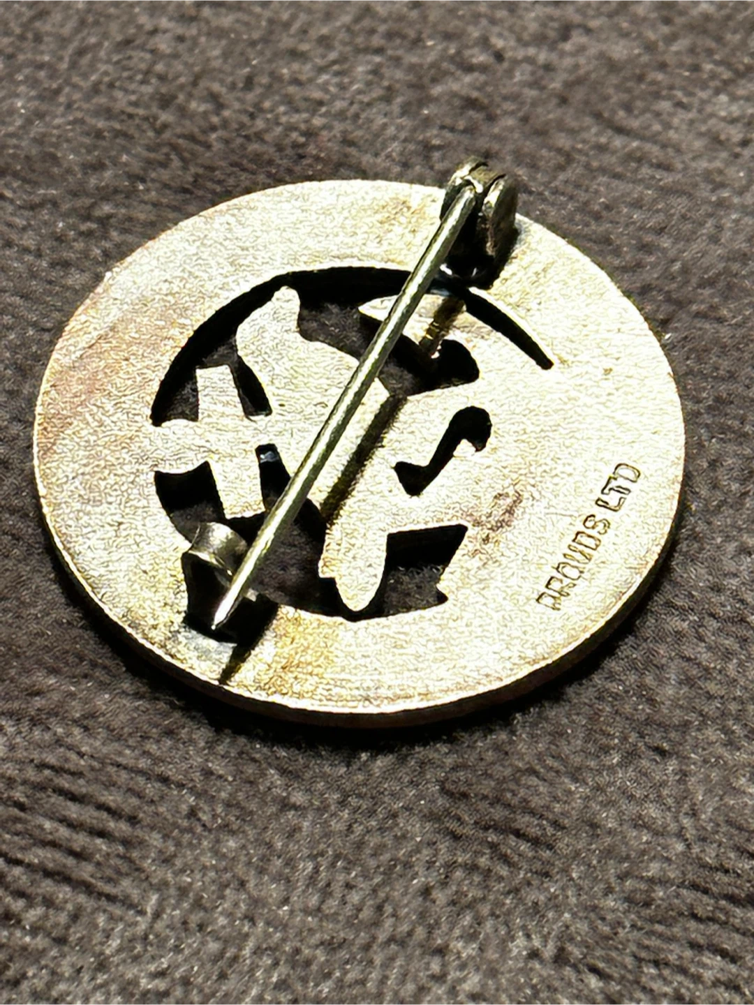 WWII HMS Hood Enamel Sweetheart Pin Badge Prouds Ltd - photo 3